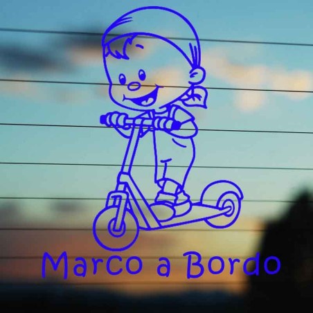 Adesivo Bimbo Monopattino